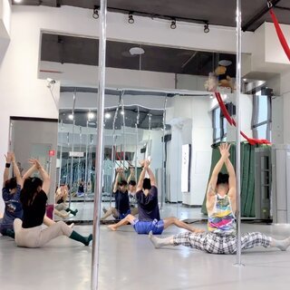 #長沙鋼管舞學(xué)校#