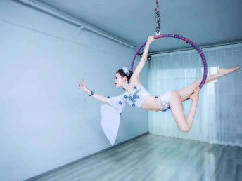 圖 成都鋼管舞零基礎(chǔ)舞蹈培訓(xùn) 成都文體培訓(xùn)