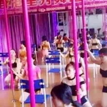 東莞鋼管舞培訓(xùn)班 舞動(dòng)健康與自信的現(xiàn)代藝術(shù)